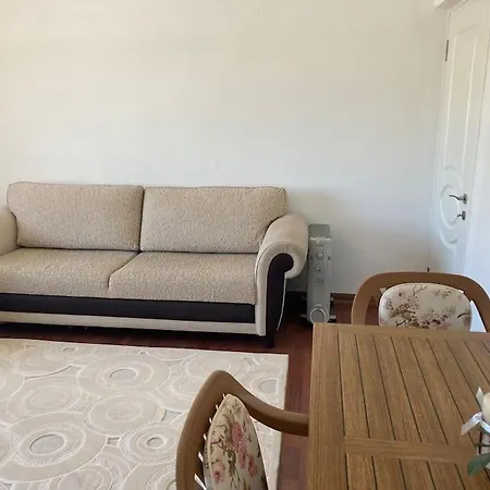 Sea View Flat By The Beach Apartamento