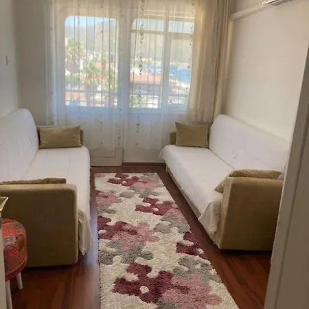 Sea View Flat By The Beach Apartamento