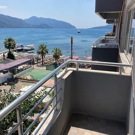Apartamento Sea View Flat By The Beach