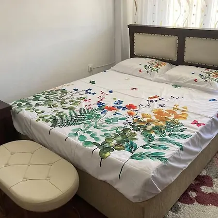 Sea View Flat By The Beach *